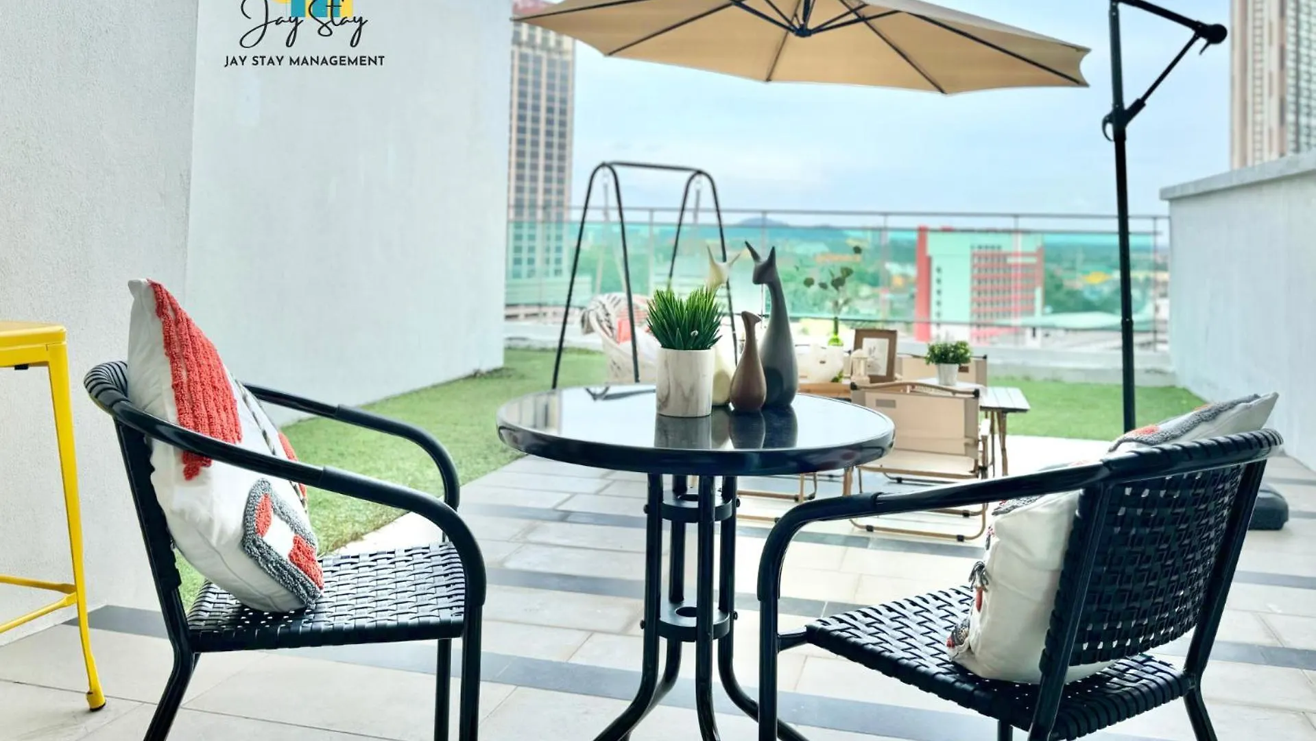 The Shore L Exclusive Private Garden L Luxury Suite L 4-9 Pax L Melaka River View L Direct Mall L Jonker Street By Jay Stay Management Apartment